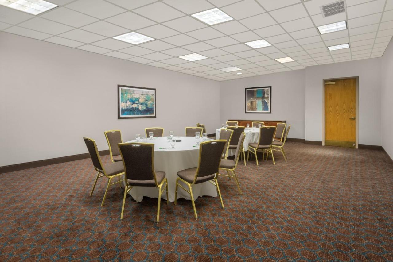 Envision Hotel & Conference Center Mansfield-Foxboro Dış mekan fotoğraf